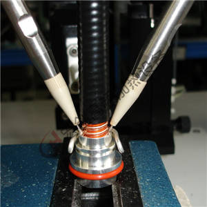 具有,自动,焊料,分配,的,焊接,应用,印刷电路, . 具有自动焊料分配的焊接应用:印刷电路,射频连接